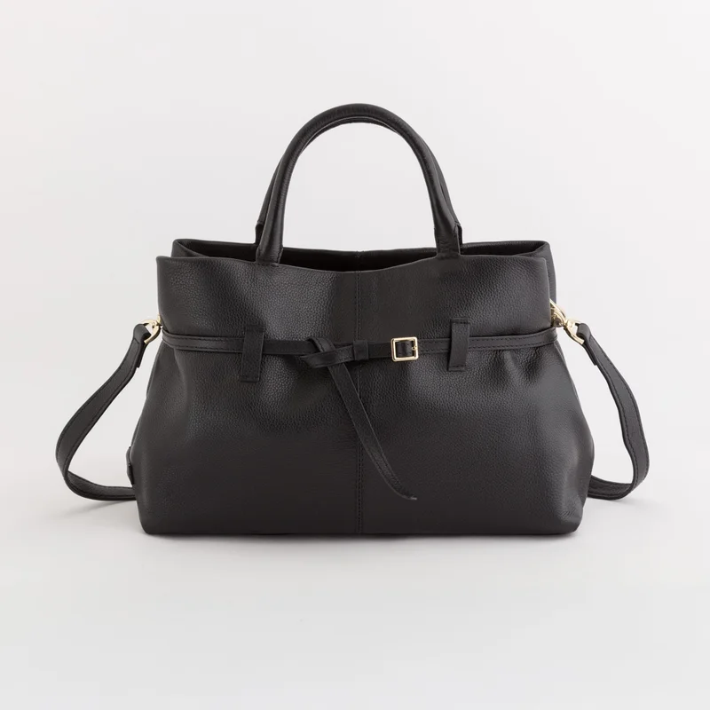 كاربيزا حقائب يد جلدية نوفيلا في